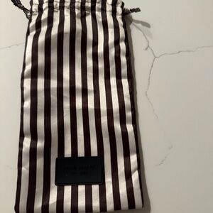 Henri bendel drawstring shoe bag
